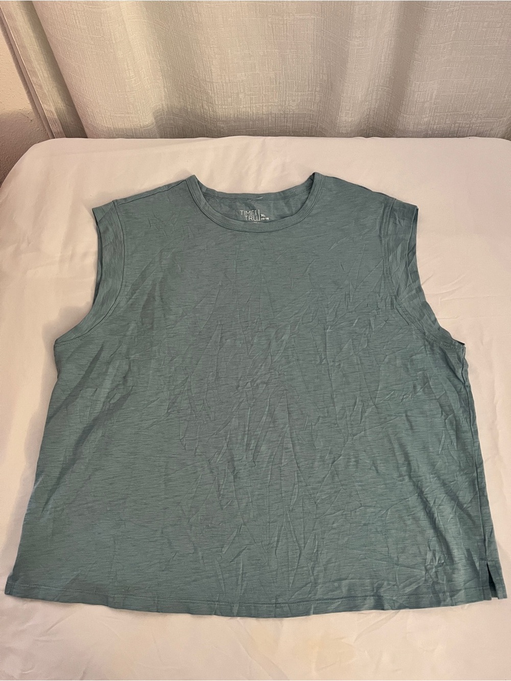 Time and Tru WOMENS T-SHIRT SIZE XLG 16-18